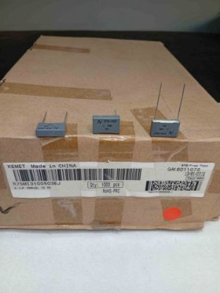 R75MI3100503EJ 100NF 400V 15 0.05 KEMET POLYESTER KONDANSATÖR resmi