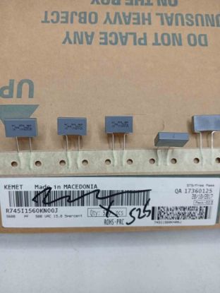 R745I1560KN00J 5.6NF 500VAC 15 0.05 KEMET POLYESTER KONDANSATÖR resmi