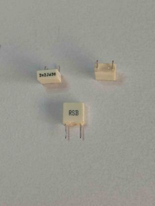 RSBPC1220AA00J 2.2NF 630V 5 0.05 KEMET POLYESTER KONDANSATÖR resmi