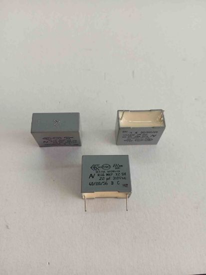 463I322000M1K 220NF 310VAC 15 0.1 KEMET POLYESTER KONDANSATÖR resmi