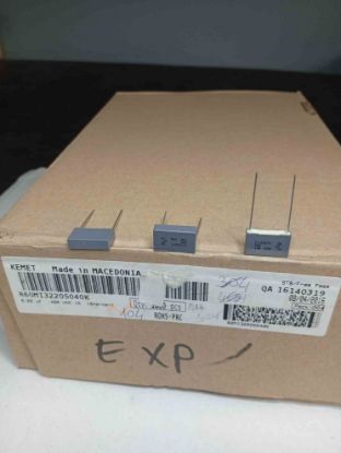 R60MI32205040K 220NF 400V 15 0.1 KEMET POLYESTER KONDANSATÖR resmi