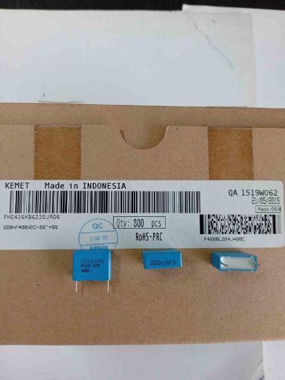 PHE426KB6220JR06 220NF 400V 15 0.05 KEMET POLYESTER KONDANSATÖR resmi