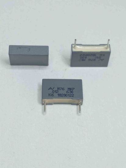 76PI2120SE00J 12NF 630V 15 0.05 KEMET POLYESTER KONDANSATÖR resmi