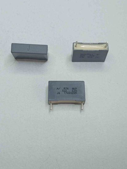 76PI2220JB30J 22NF 630V 15 0.05 KEMET POLYESTER KONDANSATÖR resmi