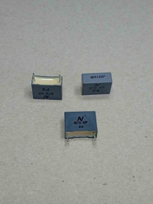 R73PI2220SE00J 22NF 630V 15 0.05 KEMET POLYESTER KONDANSATÖR resmi
