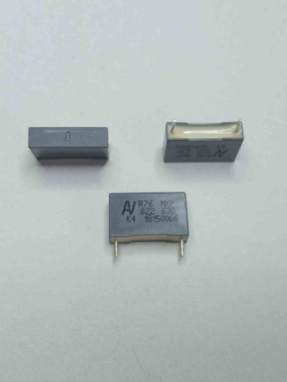 R76PI2220JE3EJ 22NF 630V 15 0.05 KEMET POLYESTER KONDANSATÖR resmi