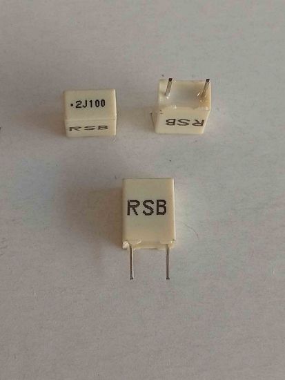 RSBEC3200AA00J 200NF 100V 5 0.05 KEMET POLYESTER KONDANSATÖR resmi