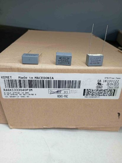 R46KI333040P1M 330NF 275VAC 15 0.2 KEMET POLYESTER KONDANSATÖR resmi