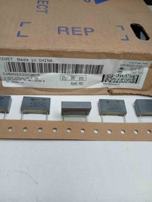R46KN3330DQM1K 330NF 275VAC 22.5 10%|R.46 KEMET POLYESTER KONDANSATÖR resmi