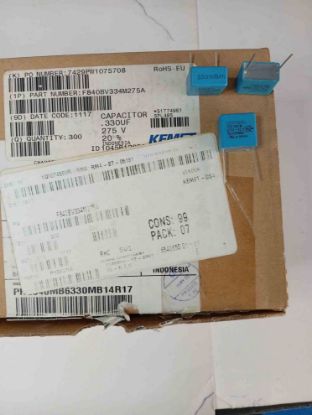 PHE840MB6330MB14R17 330NF 275VAC 15 0.2 KEMET POLYESTER KONDANSATÖR resmi