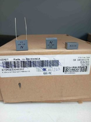 R75MI33304030J 330NF 400V 15 0.05 KEMET POLYESTER KONDANSATÖR resmi