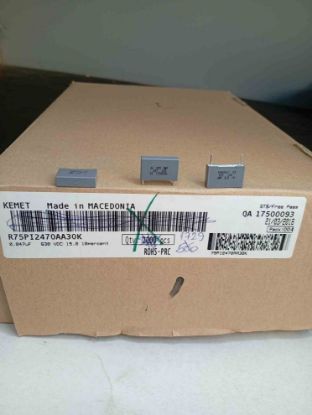 R75PI2470AA30K 47NF 630V 15 0.1 KEMET POLYESTER KONDANSATÖR resmi