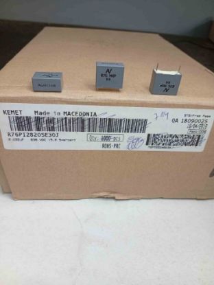 R76PI2820SE30J 82NF 630V 15 0.05 KEMET POLYESTER KONDANSATÖR resmi