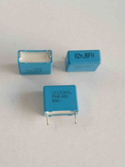 PHE450MB5820JR06 82NF 630V 15 0.05 KEMET POLYESTER KONDANSATÖR resmi