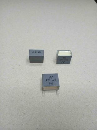 R76PI3100SE30J 100NF 630V 15 0.05 KEMET POLYESTER KONDANSATÖR resmi