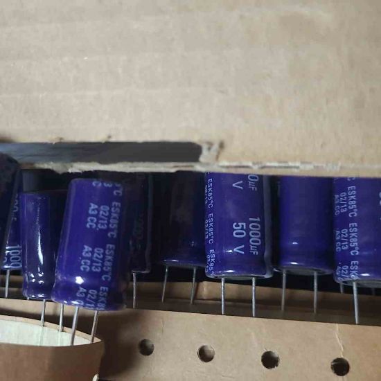 ESK108M050AM7ER 1000MF 50V 7.5 0.2 KEMET POLYESTER KONDANSATÖR resmi