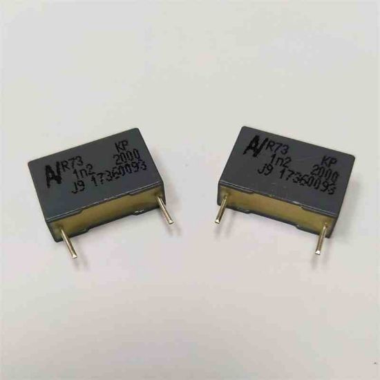 R73UI1120SE00J 1.2NF 2000V 15 0.05 KEMET POLYESTER KONDANSATÖR resmi