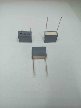 R60PI3220DQ40M 220NF 630V 15 0.2 KEMET POLYESTER KONDANSATÖR resmi