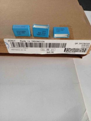 PHE450MD6220JR06L2 220NF 630V 22.5 0.05 KEMET POLYESTER KONDANSATÖR resmi