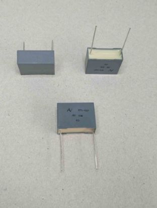 R71PN3680500EK 680NF 630V 22.5 0.1 KEMET POLYESTER KONDANSATÖR resmi