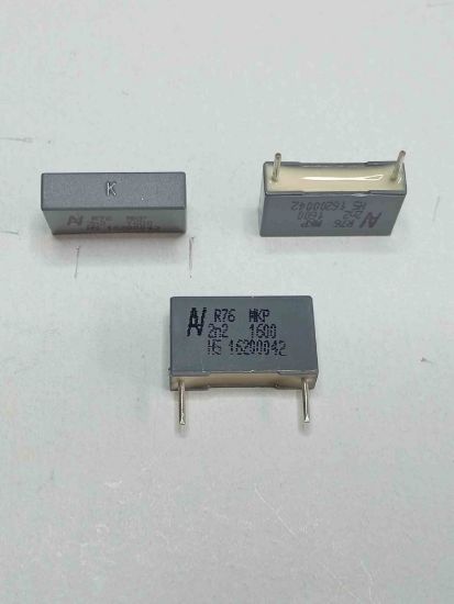 R76TI1220SE00K 2.2NF 1600V 15 0.1 KEMET POLYESTER KONDANSATÖR resmi