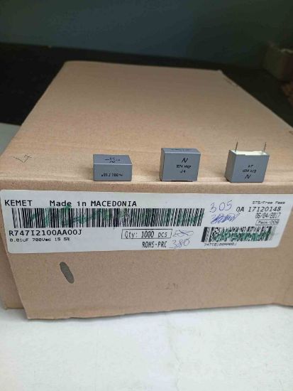 R747I2100AA00J 10NF 700VAC 15 0.05 KEMET POLYESTER KONDANSATÖR resmi