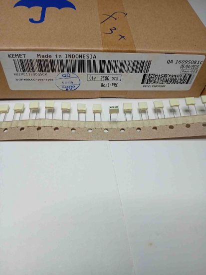R82MC1330DQ50K 3.3NF 400V 5 0.1 KEMET POLYESTER KONDANSATÖR resmi