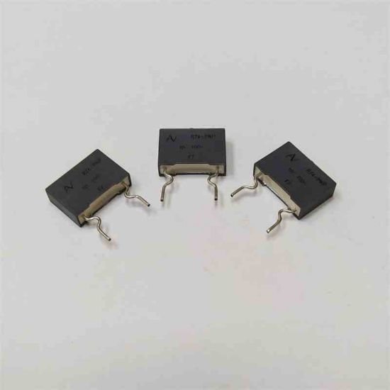 R747F1100BD0EJ 1NF 700VAC 10 0.05 KEMET POLYESTER KONDANSATÖR resmi