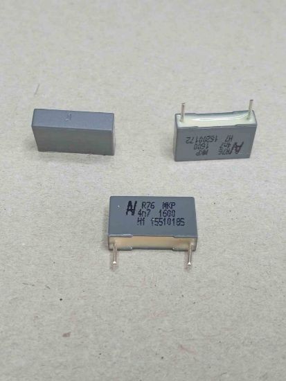 76TI1470SE30J 4.7NF 1600V 15 0.05 KEMET POLYESTER KONDANSATÖR resmi