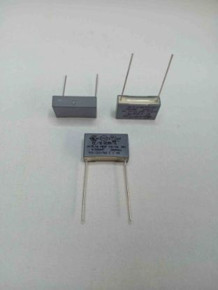 R413I1470DQ00K 4.7NF 300VAC 15 0.1 KEMET POLYESTER KONDANSATÖR resmi