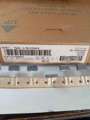 R747I1270KN00J 2.7NF 700VAC 15 0.05 KEMET POLYESTER KONDANSATÖR resmi