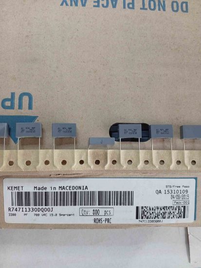 R747I1330DQ00J 3.3NF 700VAC 15 0.05 KEMET POLYESTER KONDANSATÖR resmi