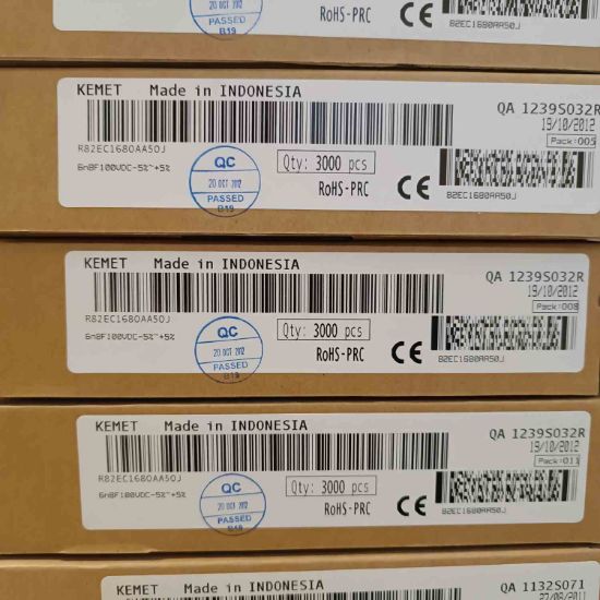 R82EC1680AA50J 6.8NF 100V 5 0.05 KEMET POLYESTER KONDANSATÖR resmi