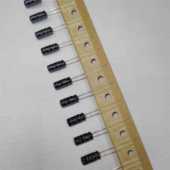 TD04RSMG25VB47M 47MF 25V 5x11 105 NIPPON ELKO KONDANSATÖR resmi