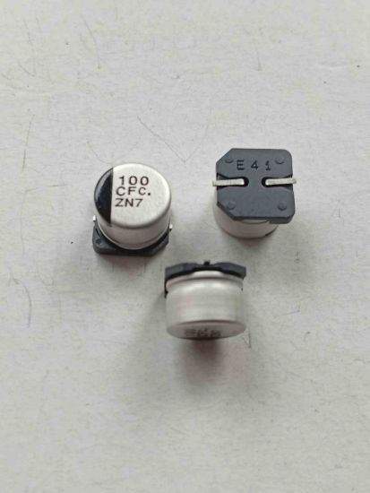 100MF SMD ELKO CPC ZN7 KONDANSATÖR resmi