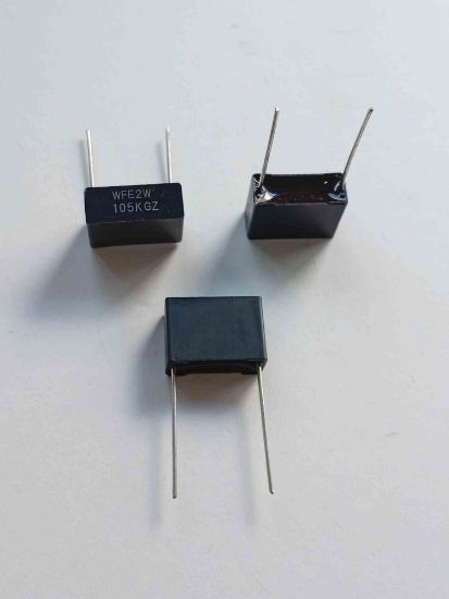 WFE2W105K 1MF 450V POLYESTER KONDANSATÖR resmi