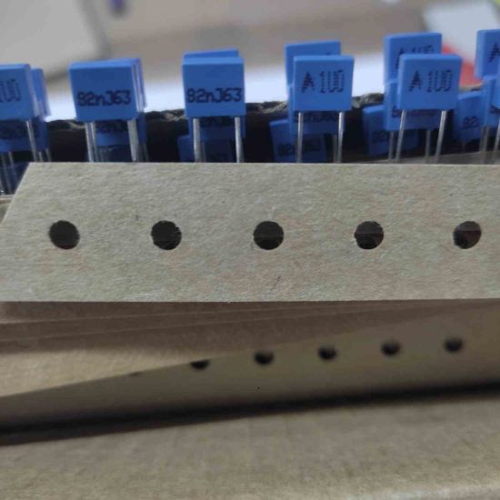  82NF 63V 5mm EPCOS POLYESTER KONDANSATÖR resmi