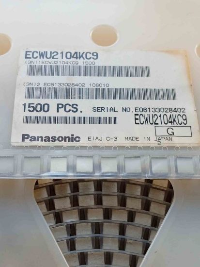 ECWU22104KC9 2.2NF 250V 4833 General Purpose Film Capacitor, Metallized PEN Stacked, 1913 [4833 Metric], 2200 pF, ± 10%, 125 V SMD SERAMİK KONDANSATÖR resmi