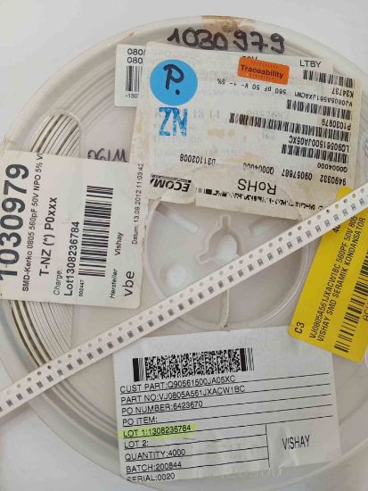 VJ0805A561JXACW1BC 560PF 50V 805 VISHAY SMD SERAMİK KONDANSATÖR resmi
