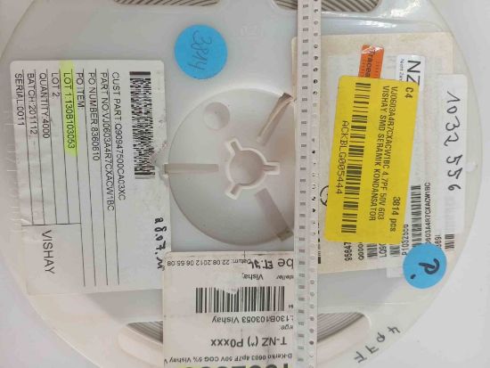 VJ0603A4R7CXACW1BC 4.7PF 50V 603 VISHAY SMD SERAMİK KONDANSATÖR resmi