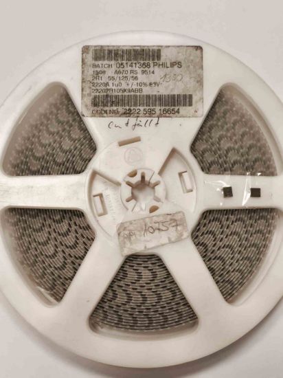22202R105K9ABB 1MF 63V 2220 PHILIPS SMD SERAMİK KONDANSATÖR resmi