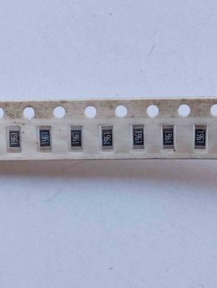 RC1206FR-10-1K96 1K96 1206 YAGEO SMD DİRENÇ resmi