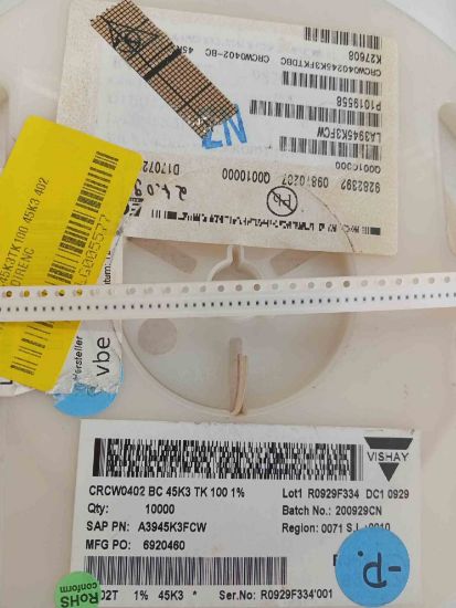 CRCW0402BC45K3TK100 45K3 402 VISHAY SMD DİRENÇ resmi