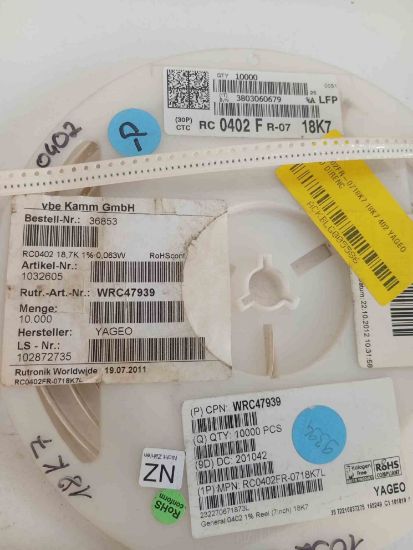 RC0402FR-0718K7 18K7 402 YAGEO SMD DİRENÇ resmi