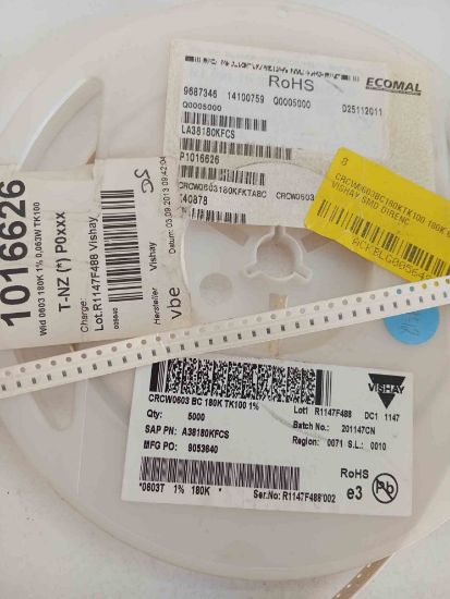 CRCW0603BC180KTK100 180K 603 VISHAY SMD DİRENÇ resmi