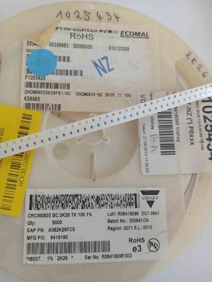 CRCW0603BC2K26TK100 2K26 603 VISHAY SMD DİRENÇ resmi