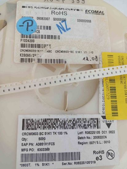 CRCW0603BC51K1TK100 51K1 603 VISHAY SMD DİRENÇ resmi