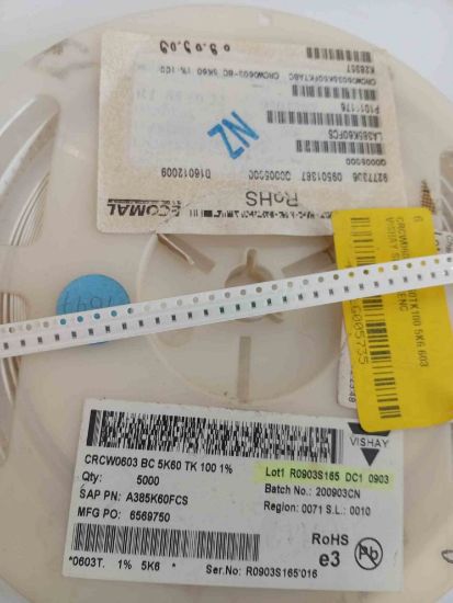CRCW0603BC5K60TK100 5K6 603 VISHAY SMD DİRENÇ resmi