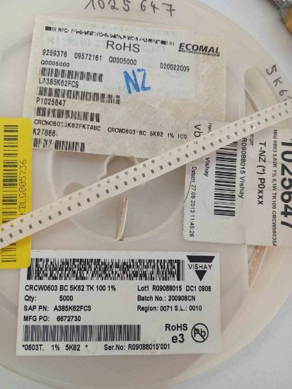CRCW0603BC5K62TK100 5K62 603 VISHAY SMD DİRENÇ resmi