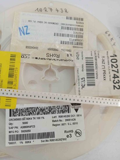 CRCW0603BC60K4TK100 60K4 603 VISHAY SMD DİRENÇ resmi